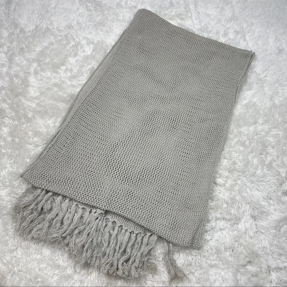 Bottega Veneta Accessories - AUTH Bottega Veneta Scarf Stole Fringe Tassel Gray Viscose